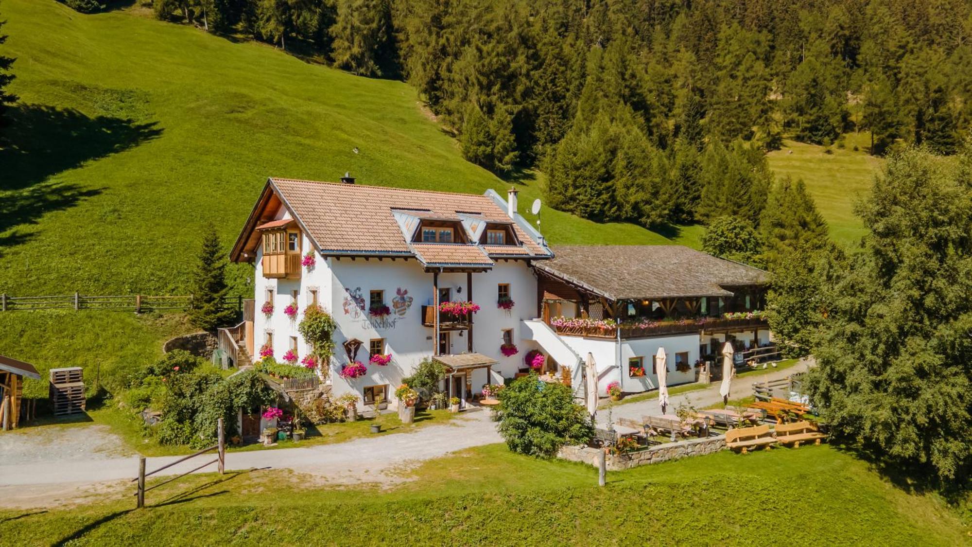 Tendershof Reschen Kültér fotó